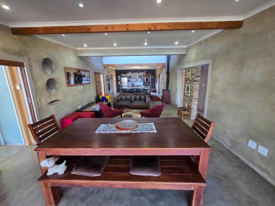 4 Bedroom Property for Sale in Viljoenskroon Rural Free State